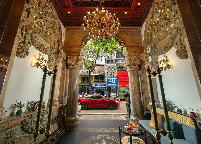 Media Central Hotel & Spa