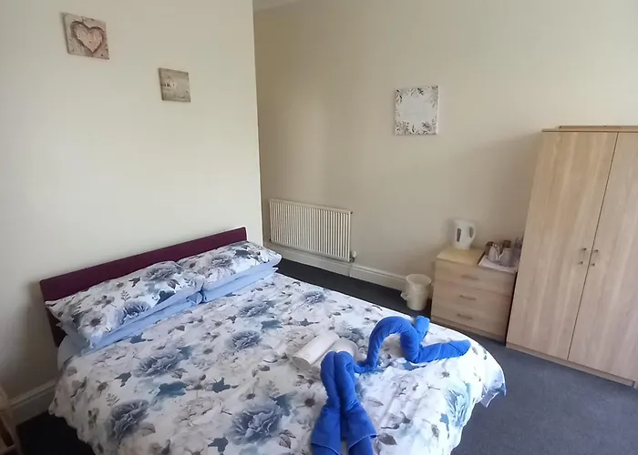 Dog friendly hotels Bayswater House