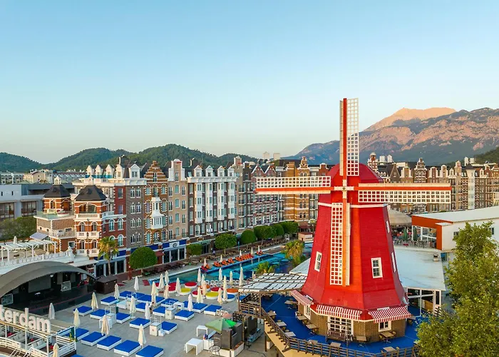 Family Hotel: Orange County Kemer (Adults Only)