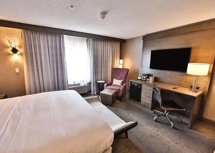 Cheap hotel: Doubletree By Hilton Atlanta Alpharetta-Windward