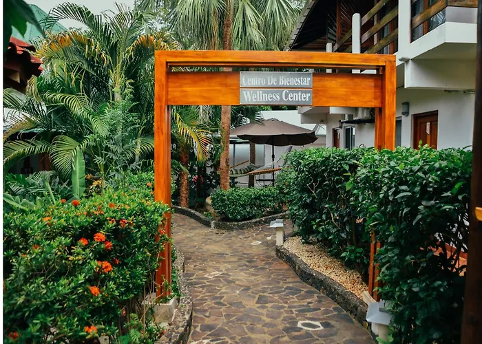 B&B only: Hotel Luna Llena