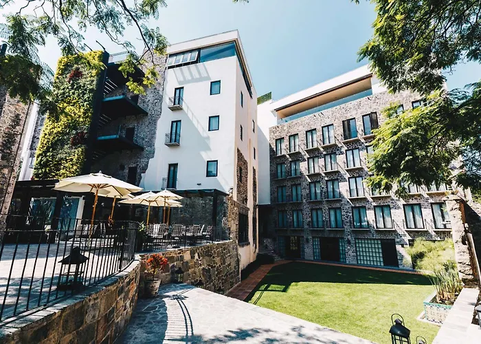 Banyan Tree Puebla
