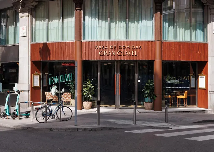 Сity center hotels Iberostar Las Letras Gran Via