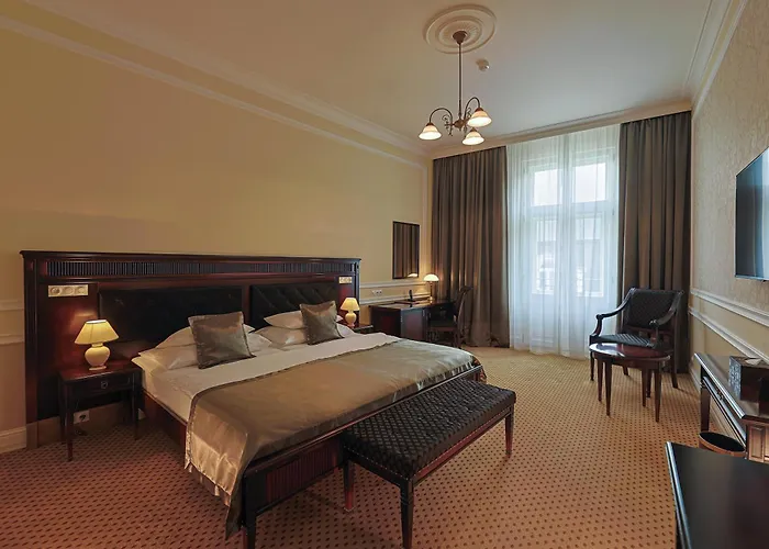 Hotel céntrico: Luxury Spa Hotel Olympic Palace