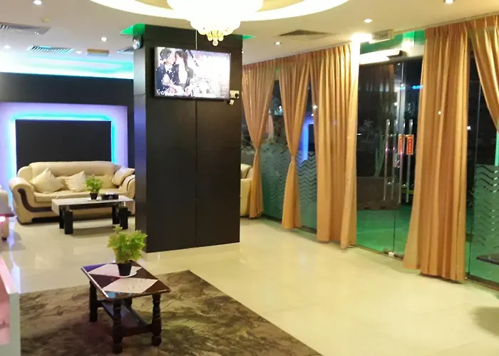 Savoy Grand Apartments