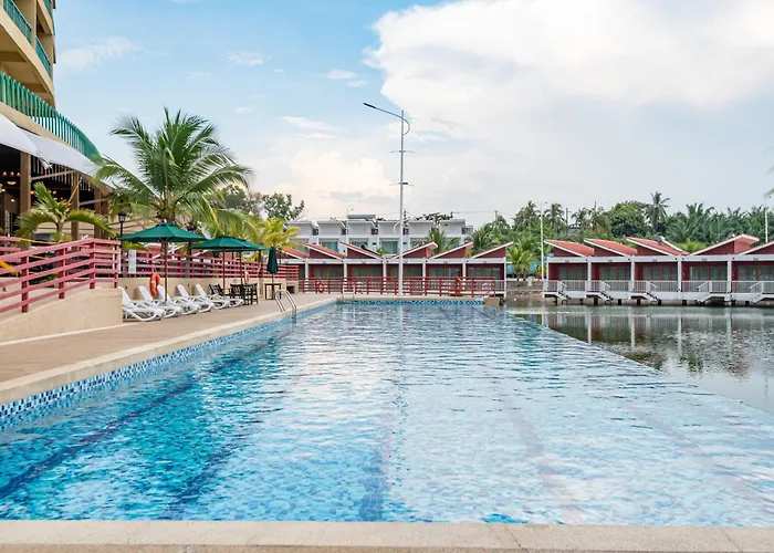 Tasik Villa International Resort