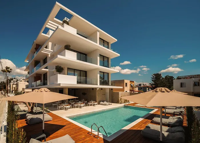 Regency Boutique Holiday Suites