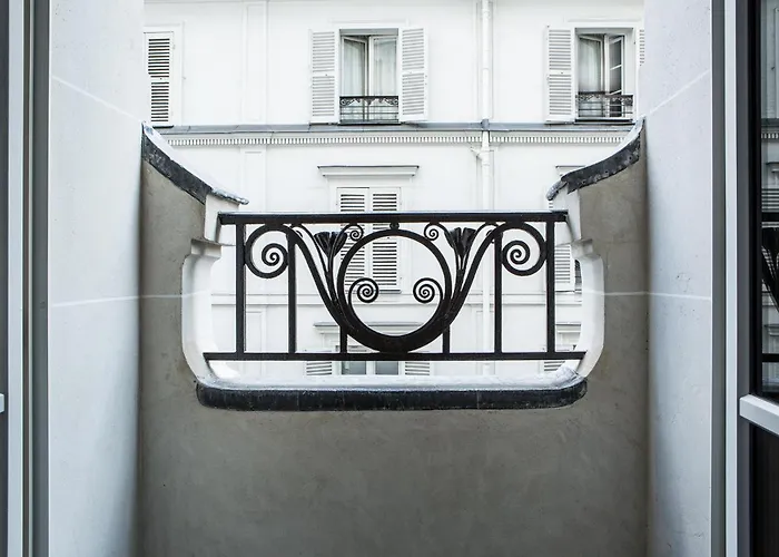 Boutique hotels Du Rond-Point Des Champs-Elysees - Esprit De France