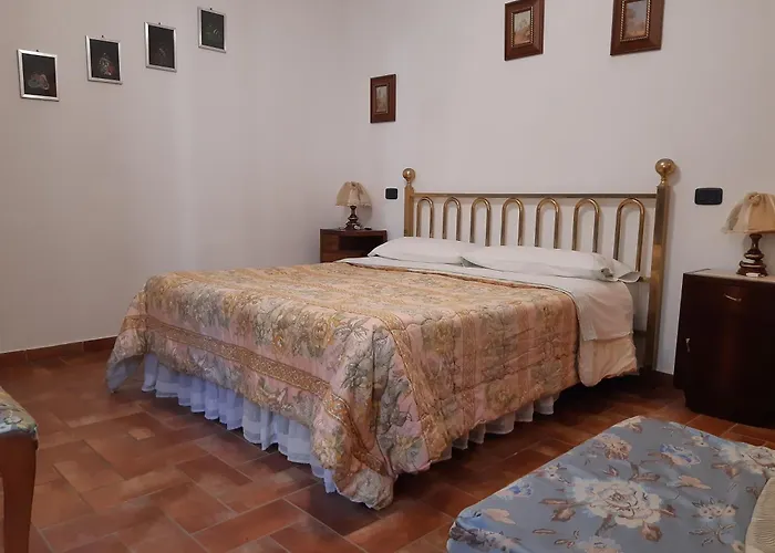 Villa con piscina: Agriturismo Val di Nappo