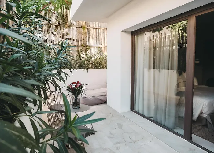 Hotel mit Pool: Barefoot Hotel Mallorca