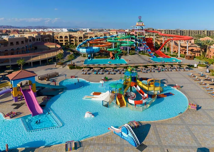 Charmillion Gardens Aquapark