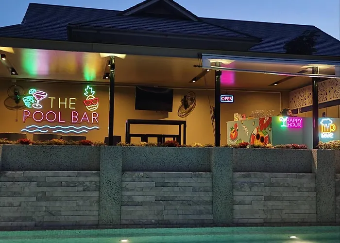 4 sterren hotel: The Bay Exclusive Hotel