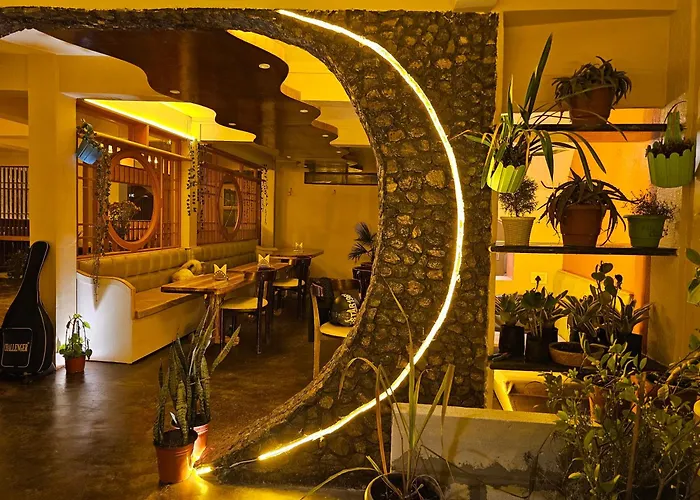 Boutique hotel only: Hotel Golden Orchid