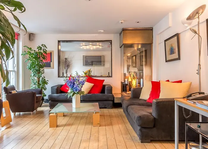 La Reserve Hotel