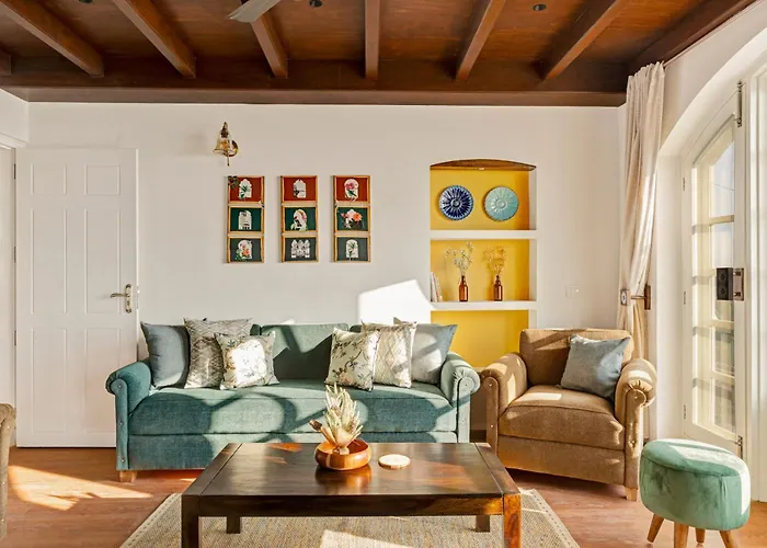 Villa: Saffronstays Wilbury Homes - The Cheese Villa
