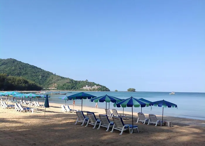 Ruan Mai Naiyang Beach Resort