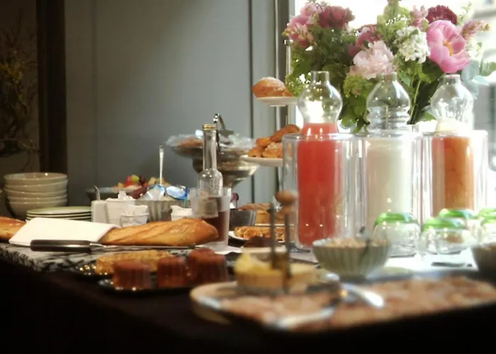 Hôtel de golf: Hotel Le Placide Saint-Germain Des Prés
