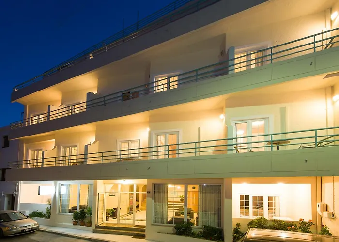 Cheap hotel: Creta Hotel