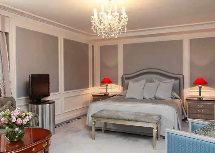 Spa Hotel: Bentley London