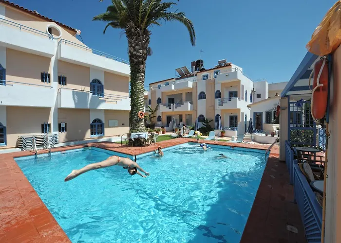 Sirena Apartments