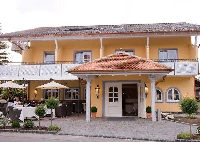 3-Sterne-Hotel: Hirsch 1783 Hotel Landhaus