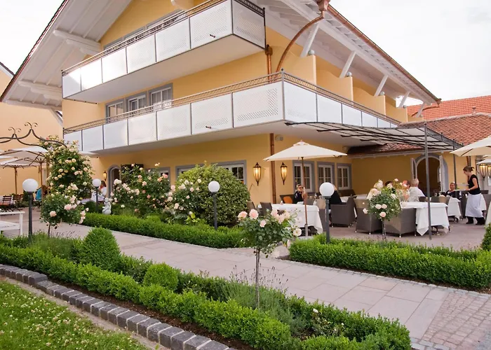 3-Sterne-Hotel: Hirsch 1783 Hotel Landhaus