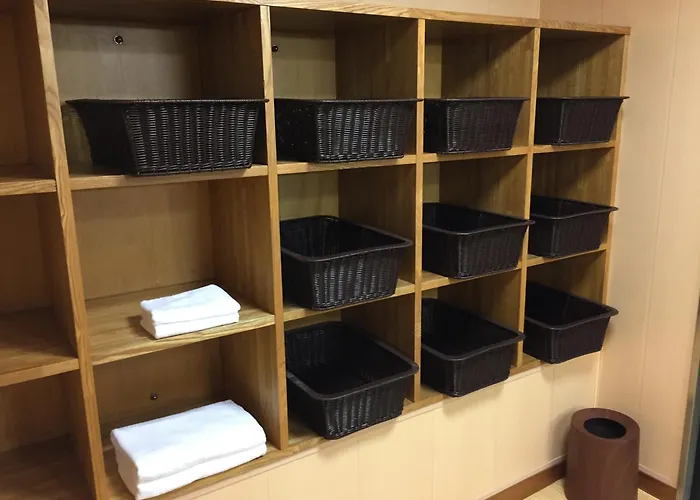 Cheap hotel: Nara Visitor Center And Inn