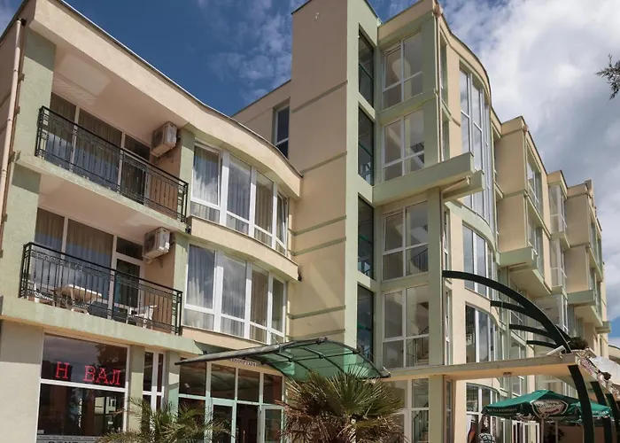 Hotel: Sunny Day Club Hotel