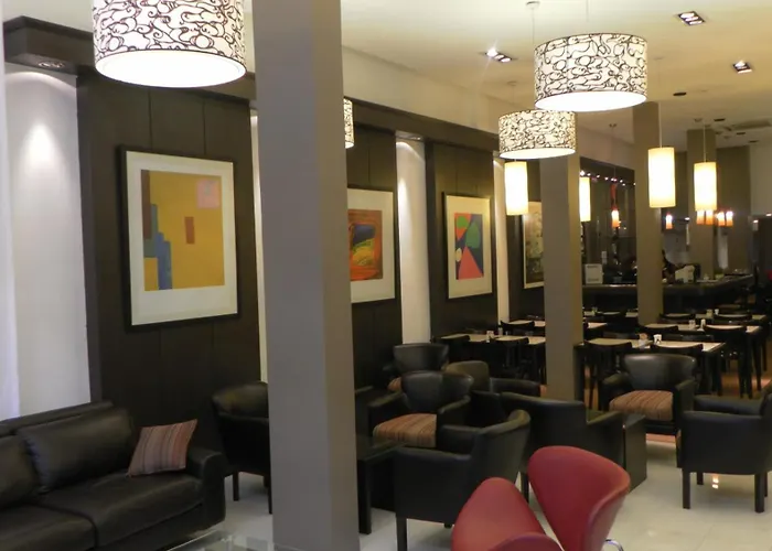 Hotel UTHGRA de las Luces