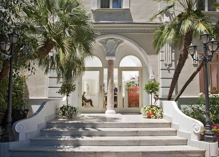 5-Sterne-Hotel: Luxury Villa Excelsior Parco