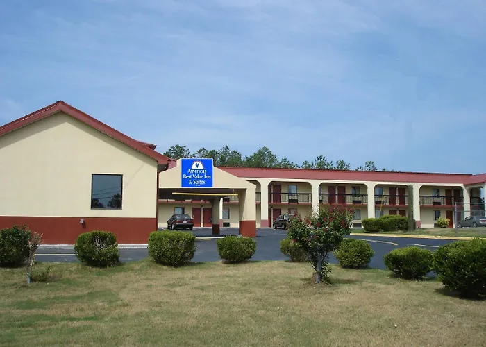 Motel: Americas Best Value Inn & Suites Macon