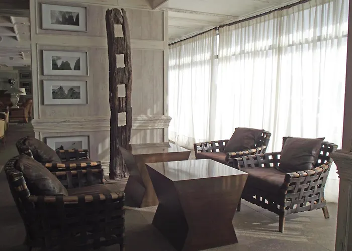 Hotel de 4 estrellas: Hotel Costaustralis