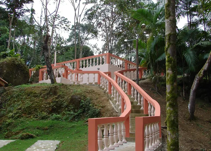 Hotel para famílias: Pousada Canto do Curió Paraty