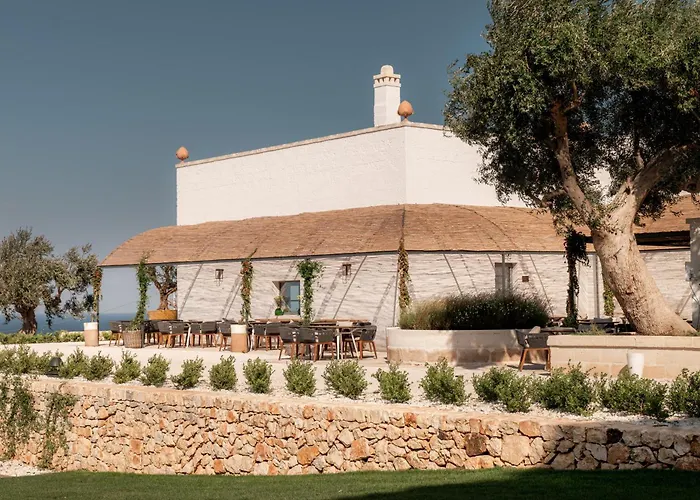 Hotels with a view Masseria Auraterrae
