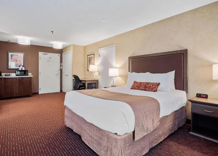 Best Western Plus Cairn Croft Hotel
