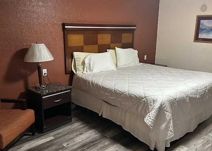 Deluxe Inn Of Roswell