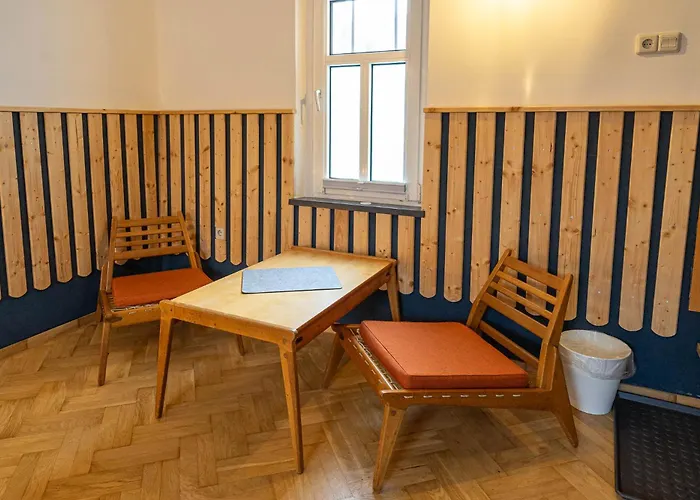 Pension Zur Neuenburg
