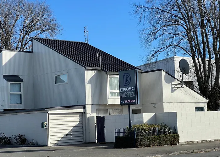 Pet Friendly hotel: Diplomat Motel