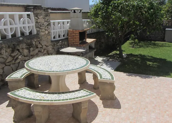 Villa Leon