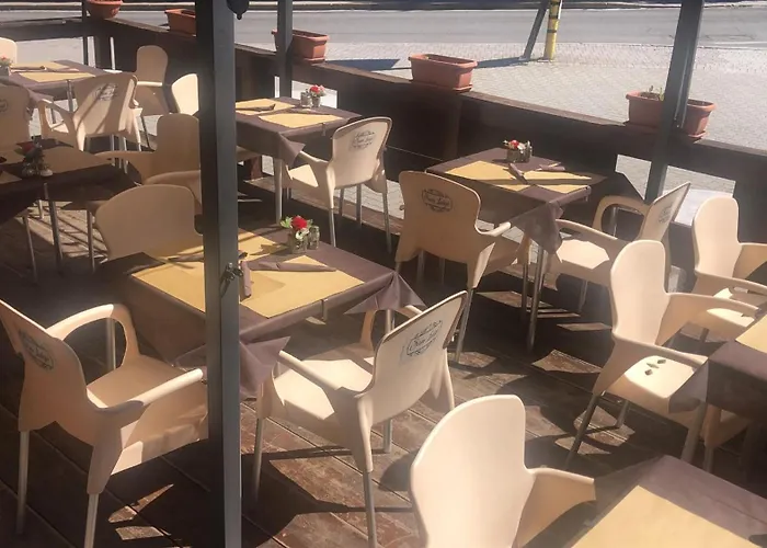 San Luigi - Rooms & Apartments