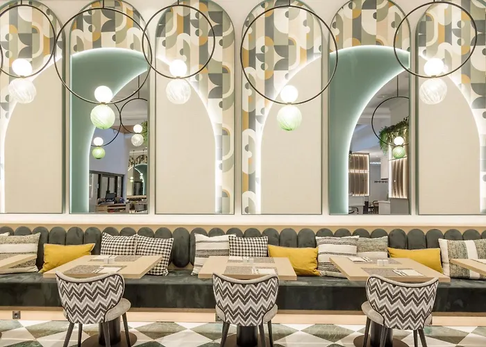 Hôtel de plage: Ilunion Les Corts Spa