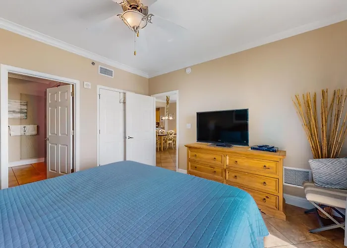Vacation rental: Crystal Shores West