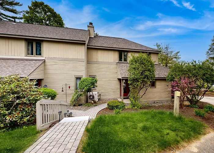 Private Villa: Samoset Condo On Lake Winnipesaukee