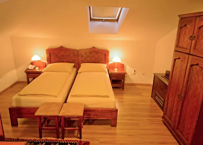 Central hotel: Boutique Hotel Old Town Mostar