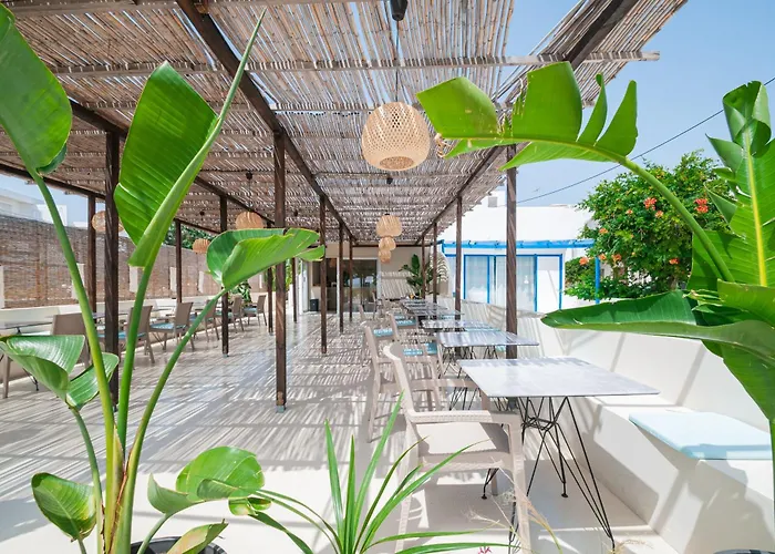 Atma Beach Rooms & Suites