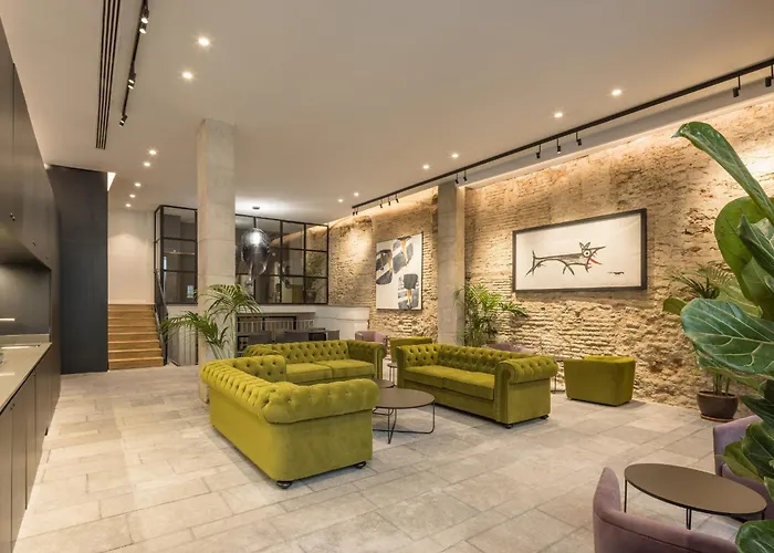 Hotel cerca del colegio: Fetén