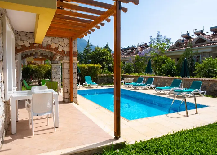 Perdikia Hill Hotel And Villas