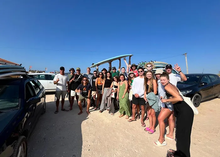 Guest house: Peniche Surf Lodge 1