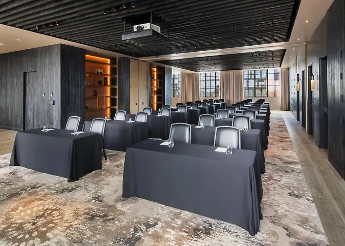 5 star hotel: Nobu Hotel Chicago