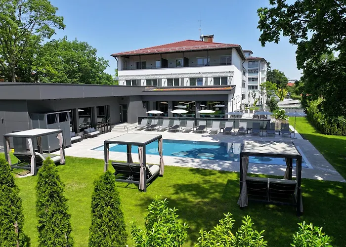 3-Sterne-Hotel: Aqua Blu Hotel